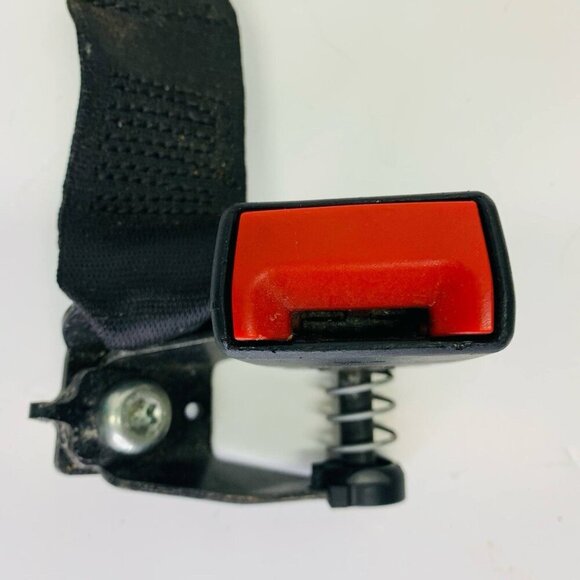 BMW X3 3.0SI E83 2008 REAR RIGHT SIDE SEAT BELT BUCKLE LATCH CATCHER 3448370 - Picture 4 of 7